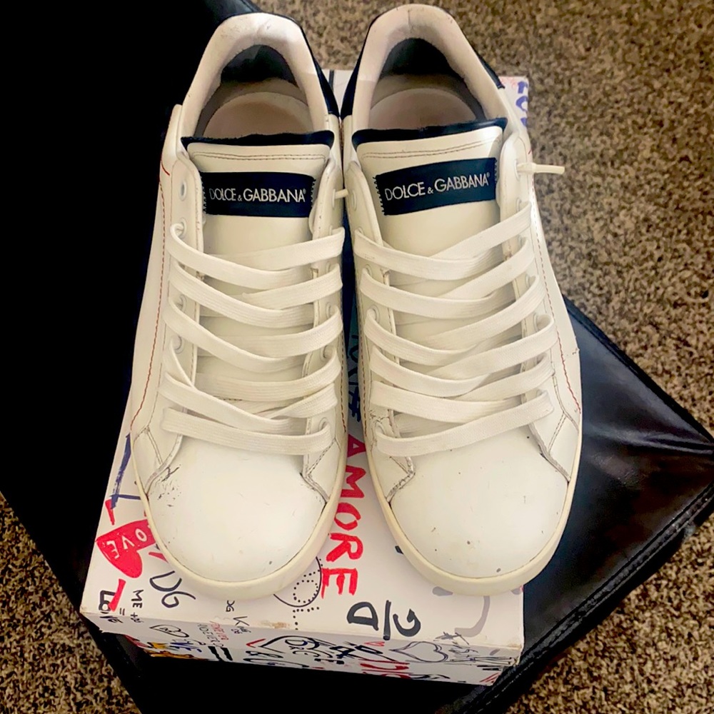 Dolce& Gabbana tennis shoes